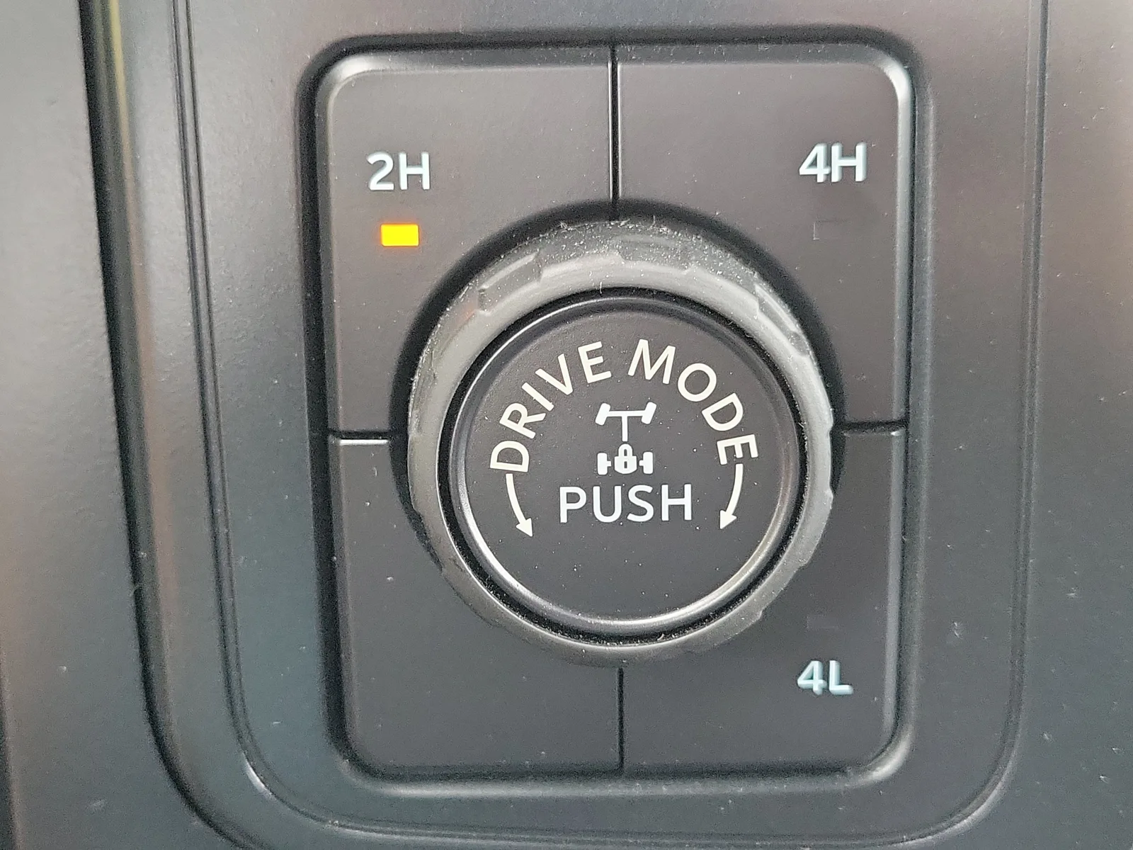 2025 Ford F-150 STX 4WD photo 25