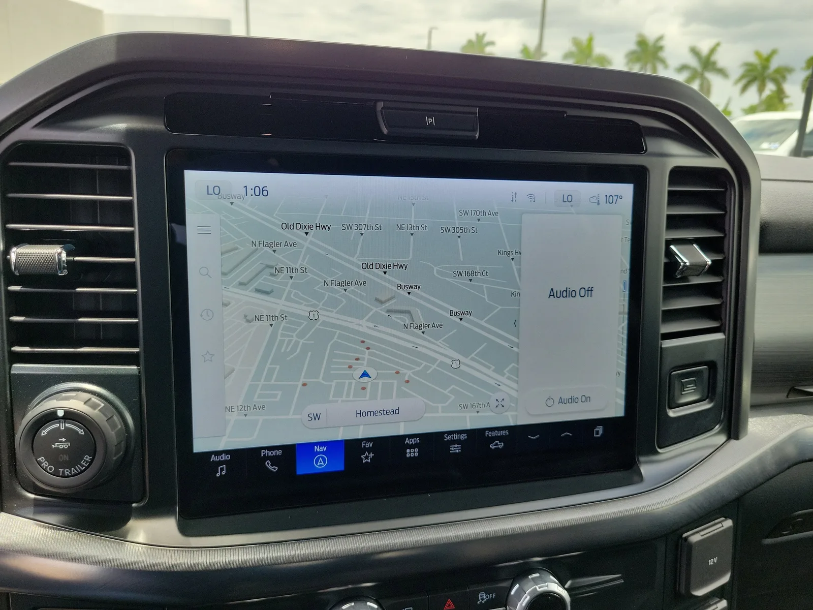 2025 Ford F-150 LARIAT 4WD photo 29