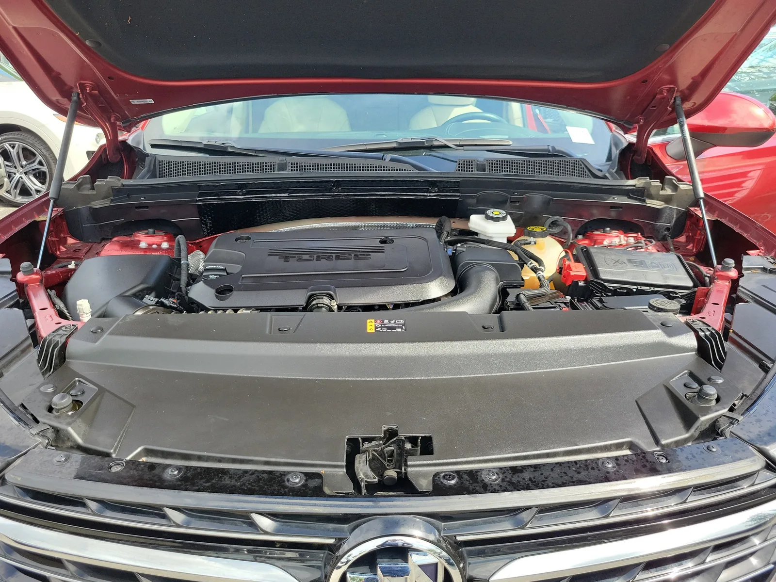 2022 Buick Envision Essence photo 28