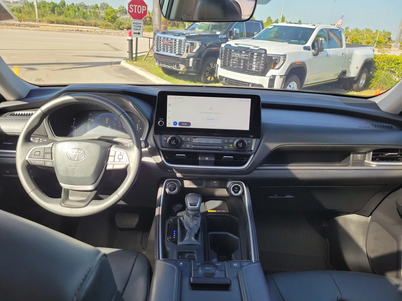 2025 Toyota Grand Highlander Hybrid XLE photo 19