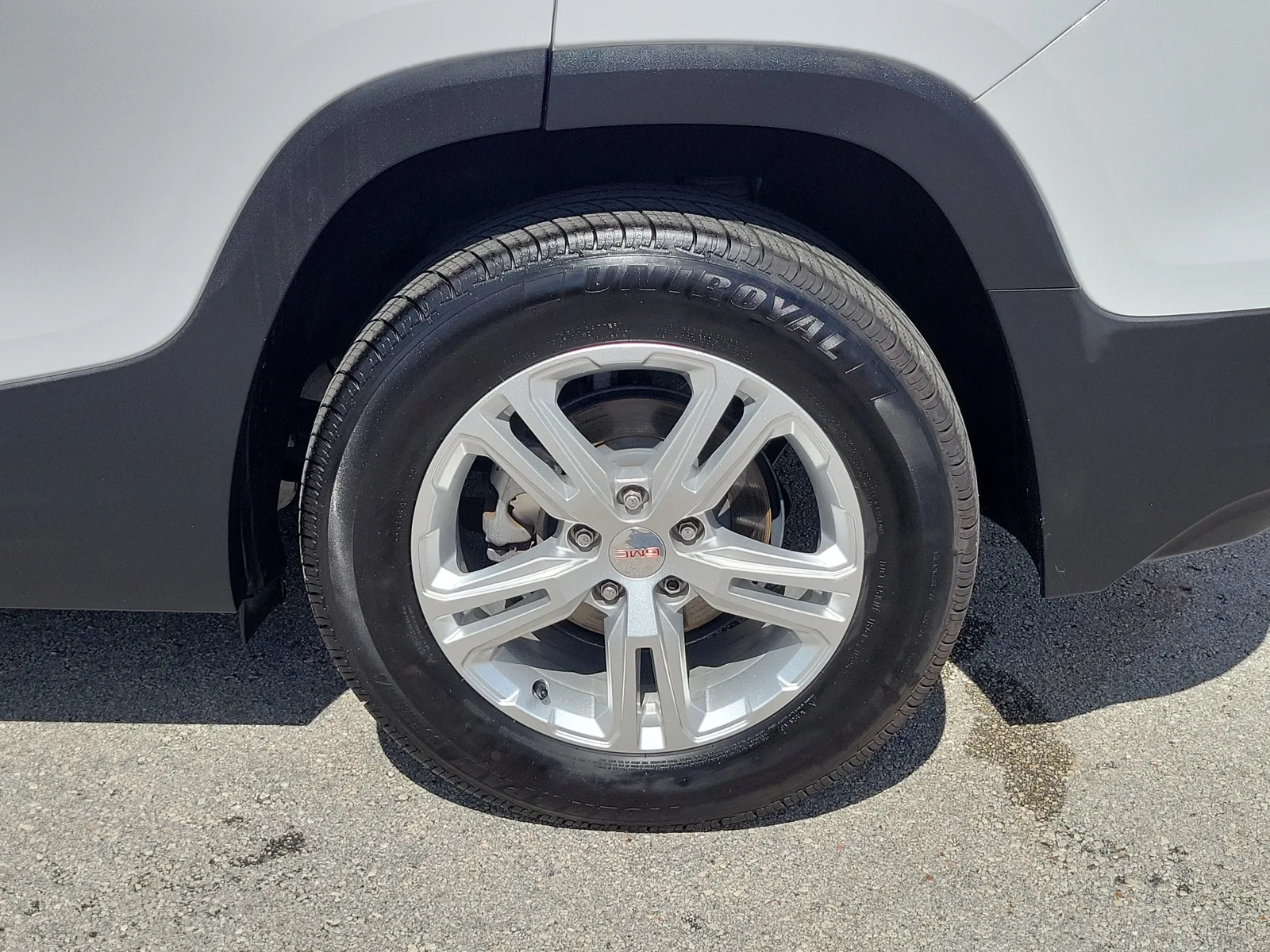 2020 GMC Terrain SLE photo 25