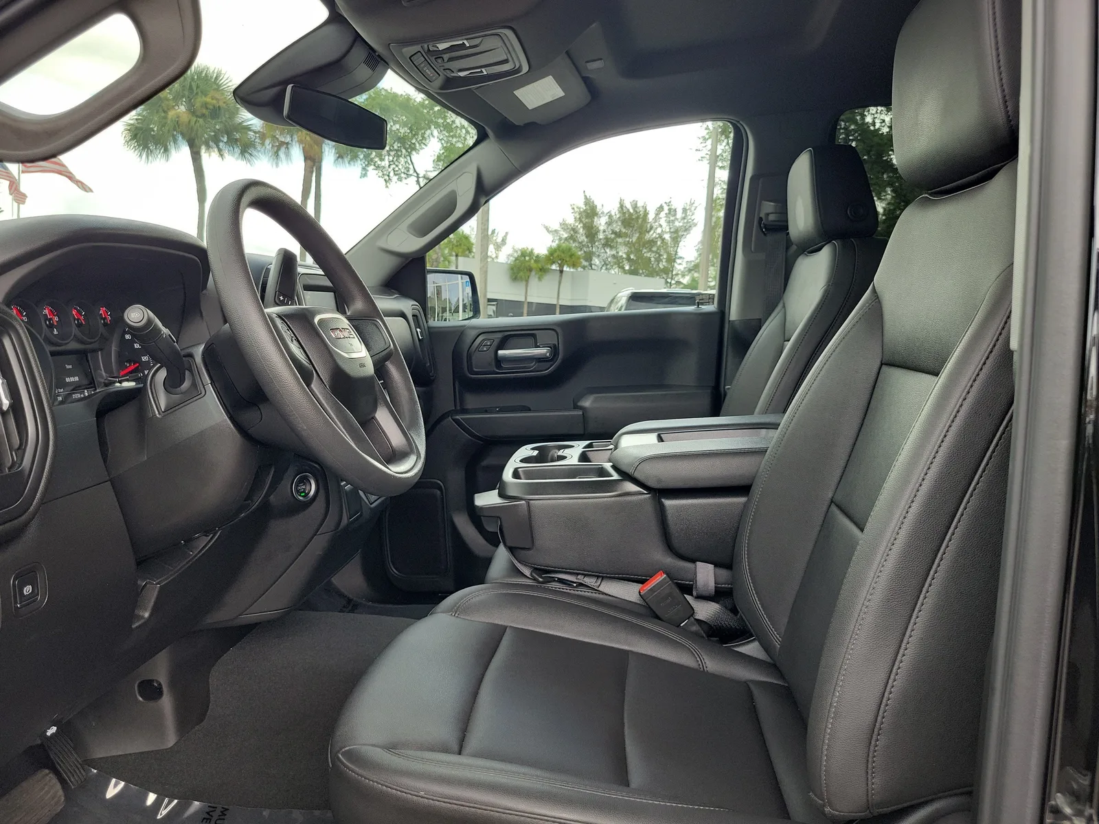 2025 GMC Sierra 1500 Pro photo 11