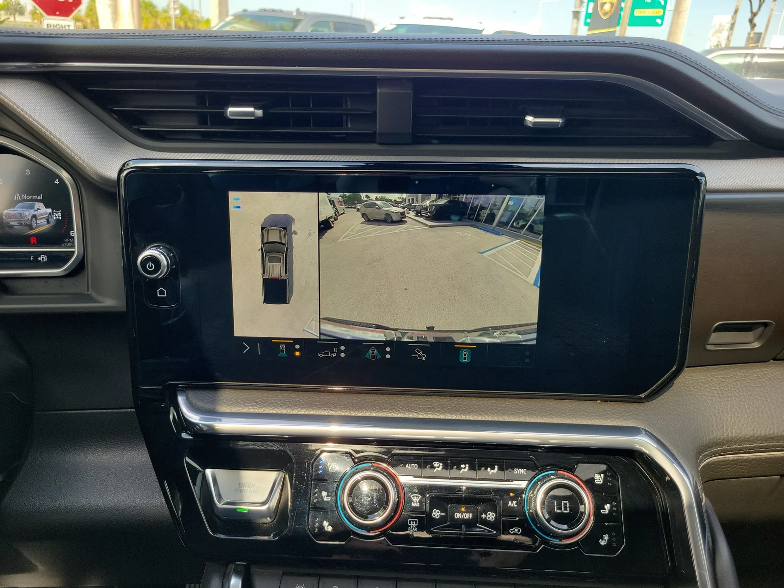 2023 GMC Sierra 1500 Denali photo 11