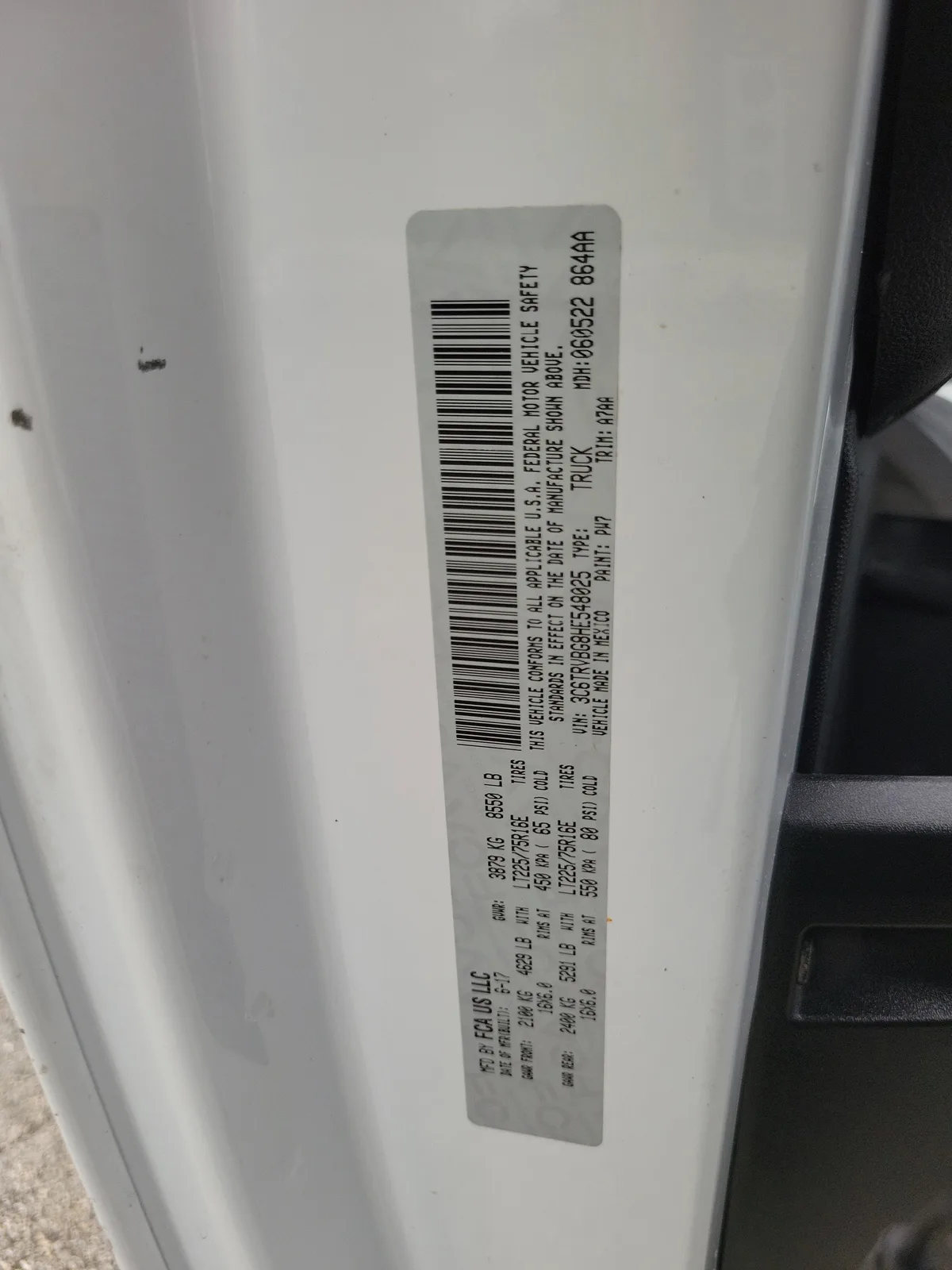 2017 RAM ProMaster Cargo Van NA photo 23
