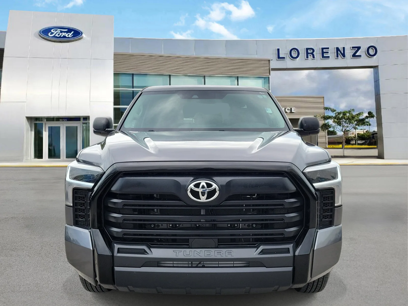 2023 Toyota Tundra 2WD SR photo 2
