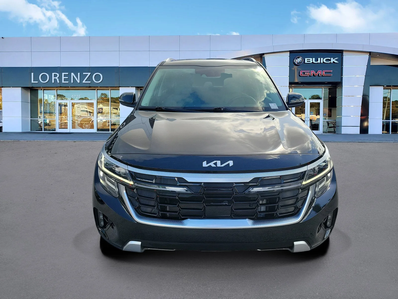 2025 Kia Seltos SX photo 2