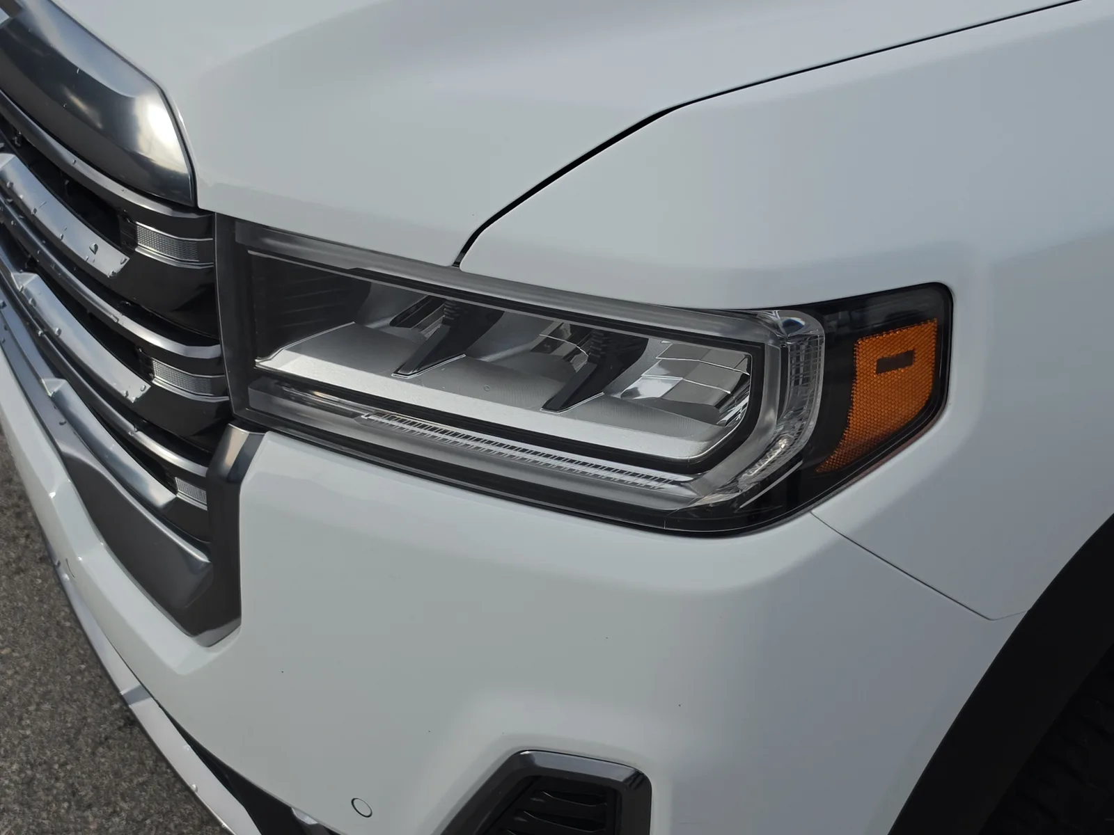 2023 GMC Acadia AT4 4WD photo 25