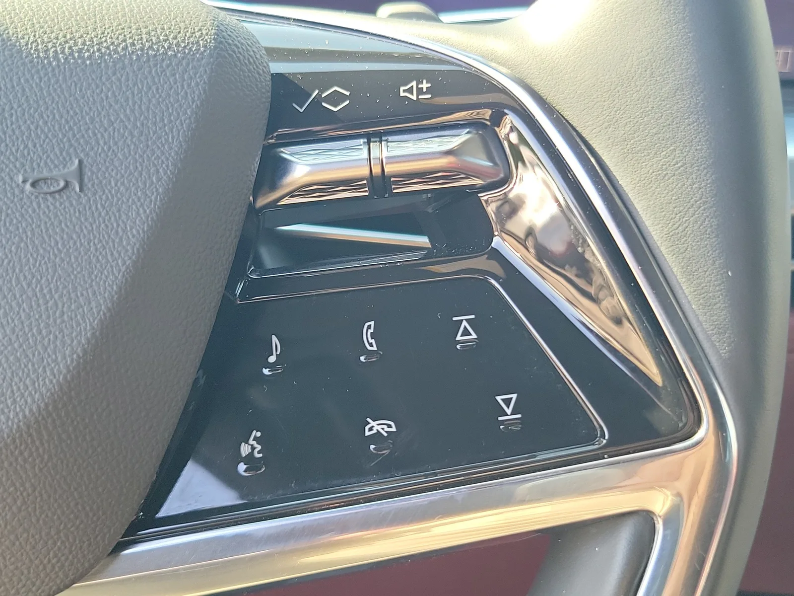 2025 Cadillac Escalade ESV 4WD Sport photo 26