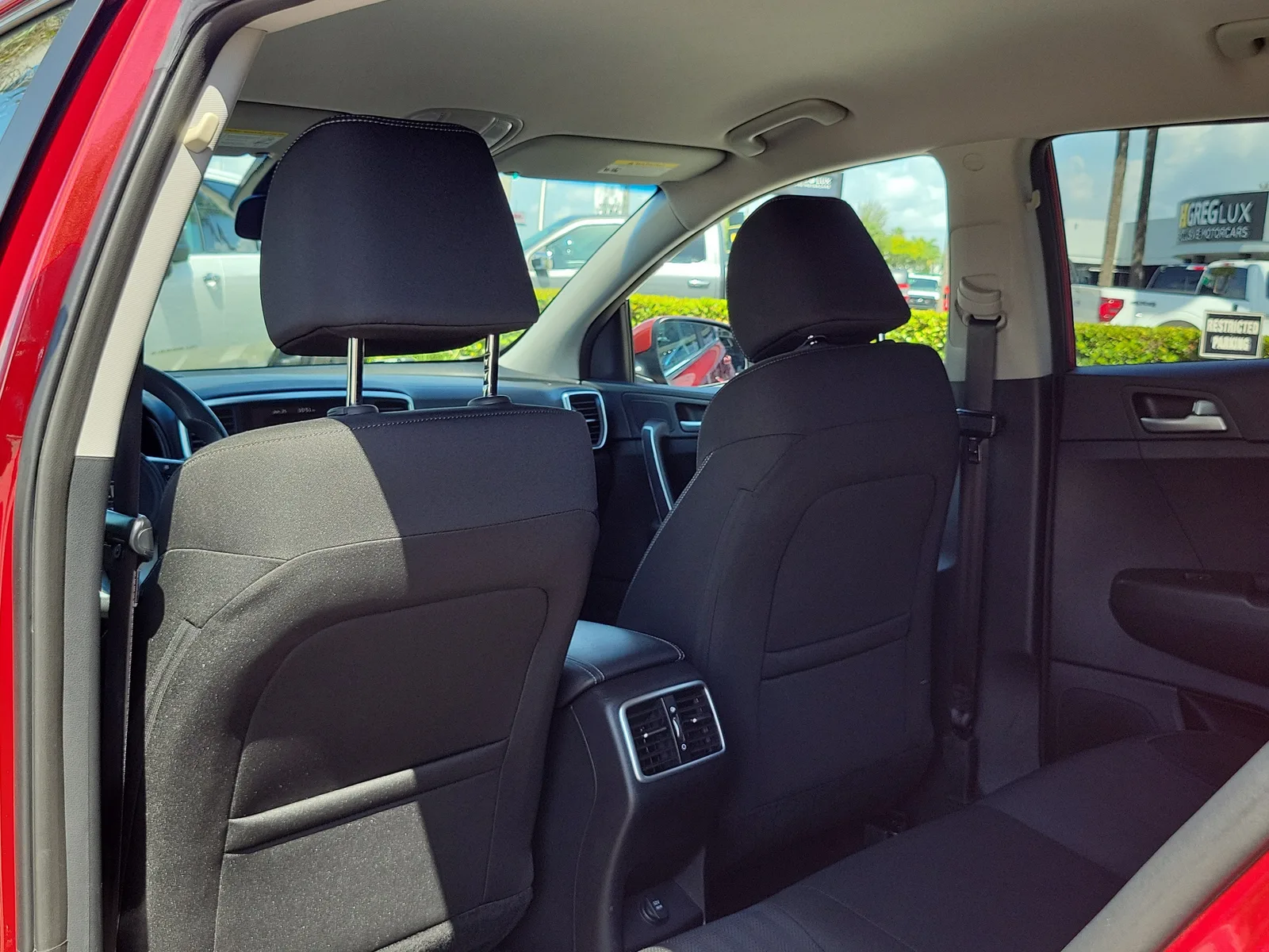 2020 Kia Sportage LX photo 13