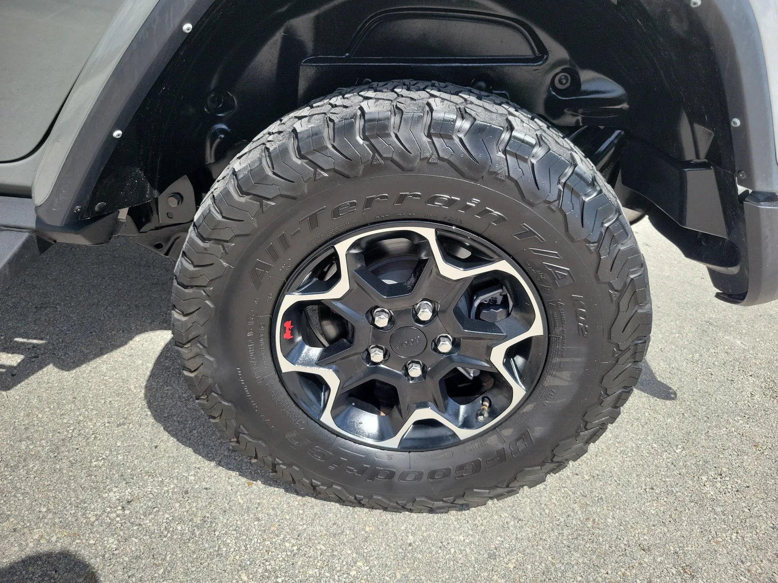 2023 Jeep Wrangler Rubicon photo 29
