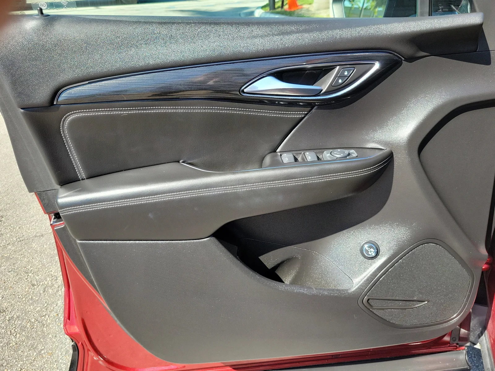 2023 Buick Envision Preferred photo 23