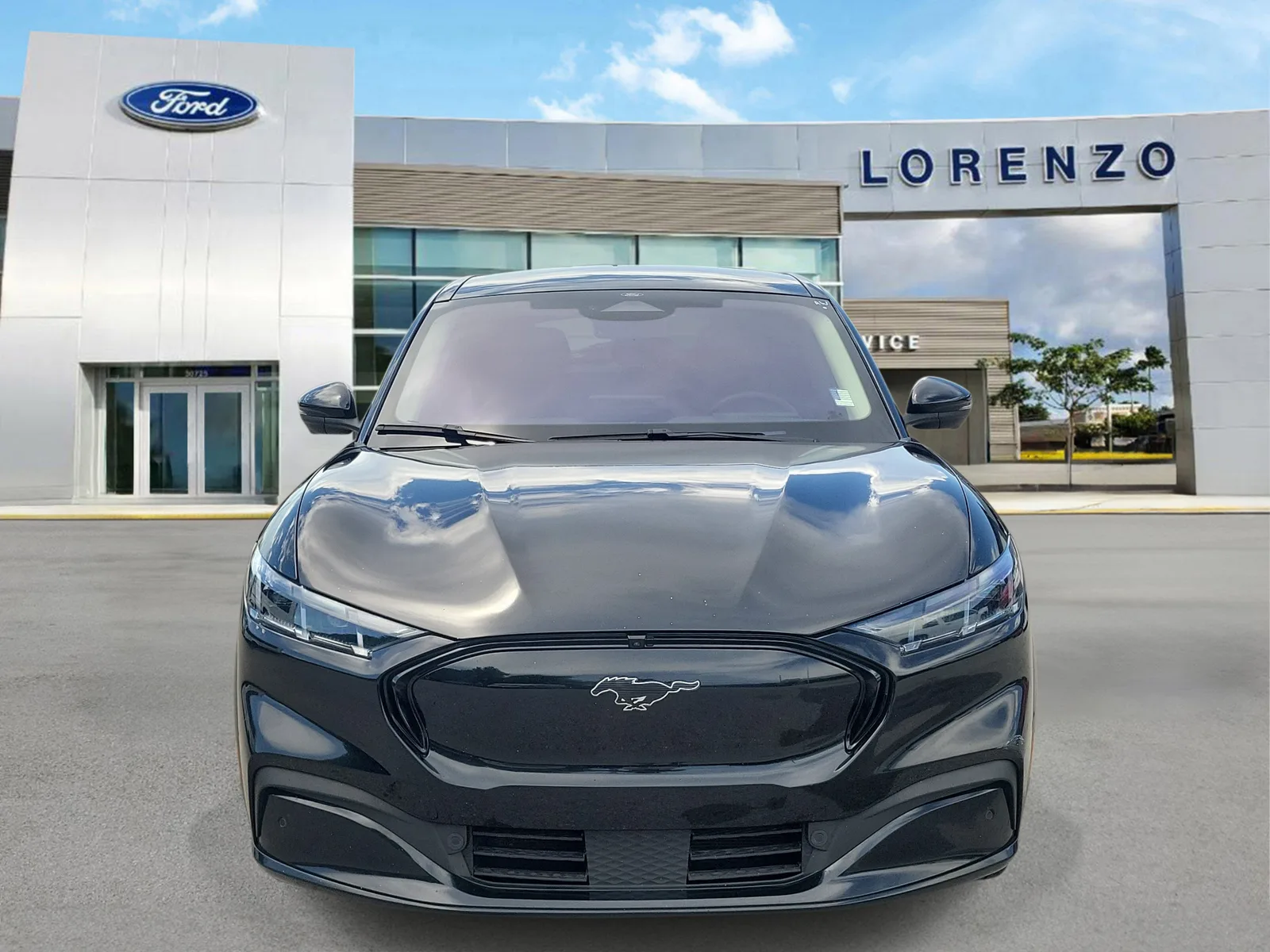 2024 Ford Mustang Mach-E Premium photo 2