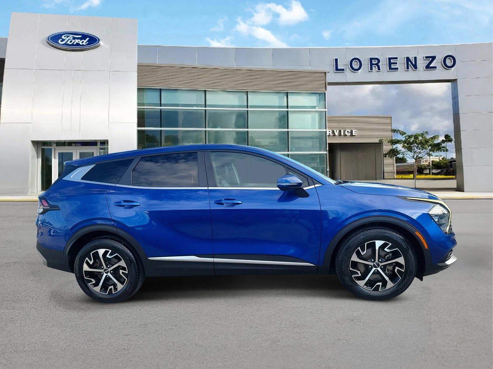 2023 Kia Sportage EX photo 4