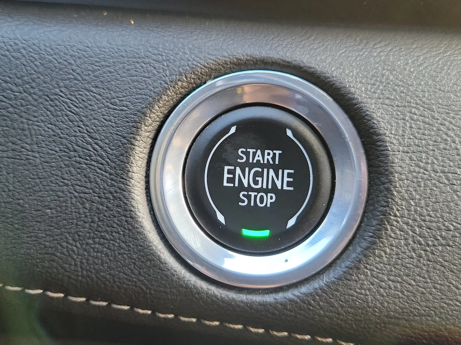 2023 Cadillac Escalade ESV 4WD Premium Luxury photo 25