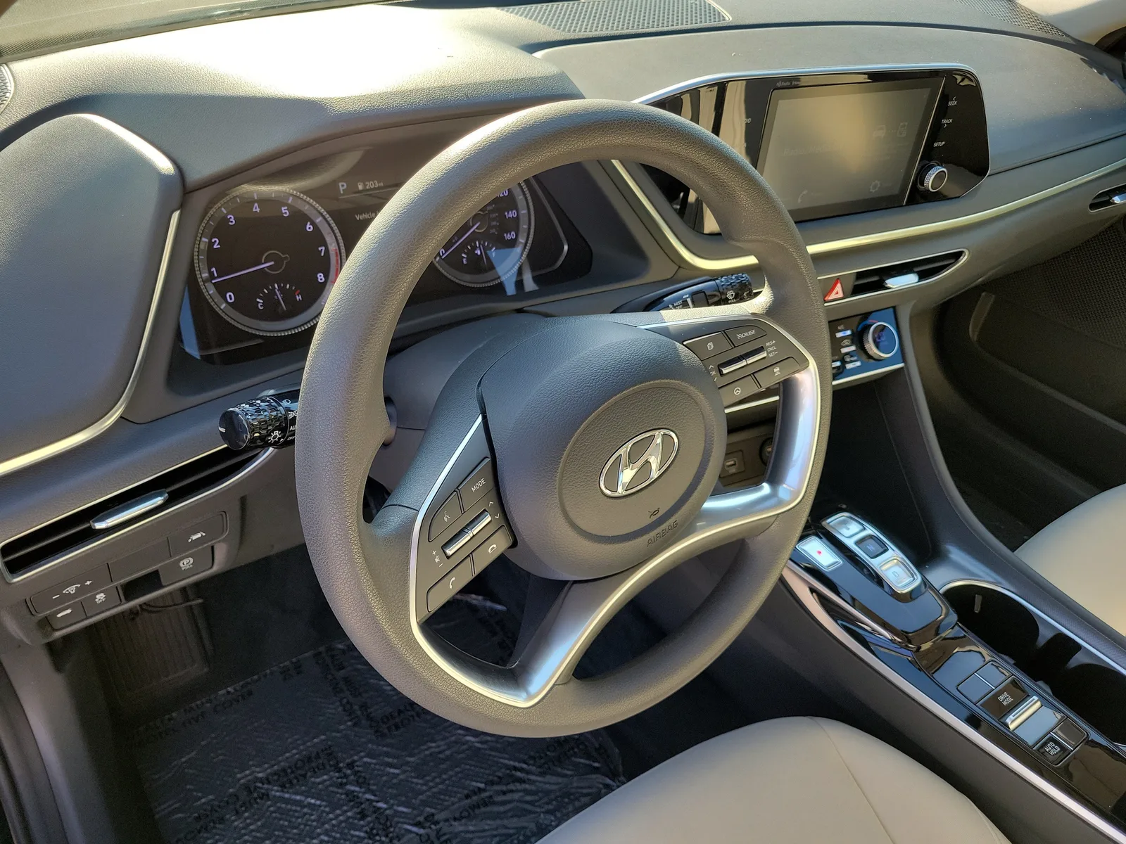 2022 Hyundai Sonata SEL photo 9