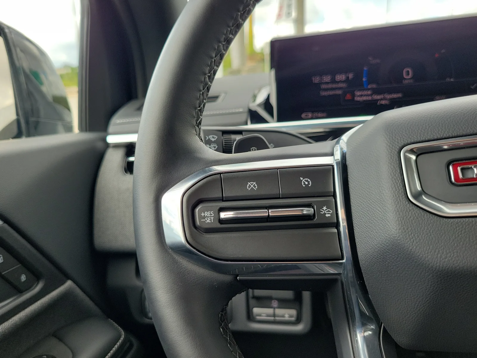 2026 GMC Sierra EV Elevation Standard Range photo 19