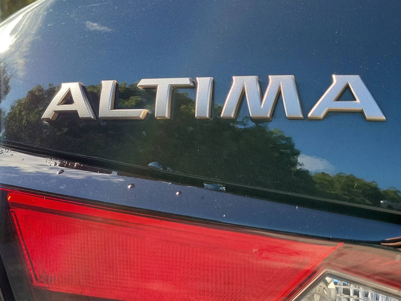 2024 Nissan Altima 2.5 SR photo 32