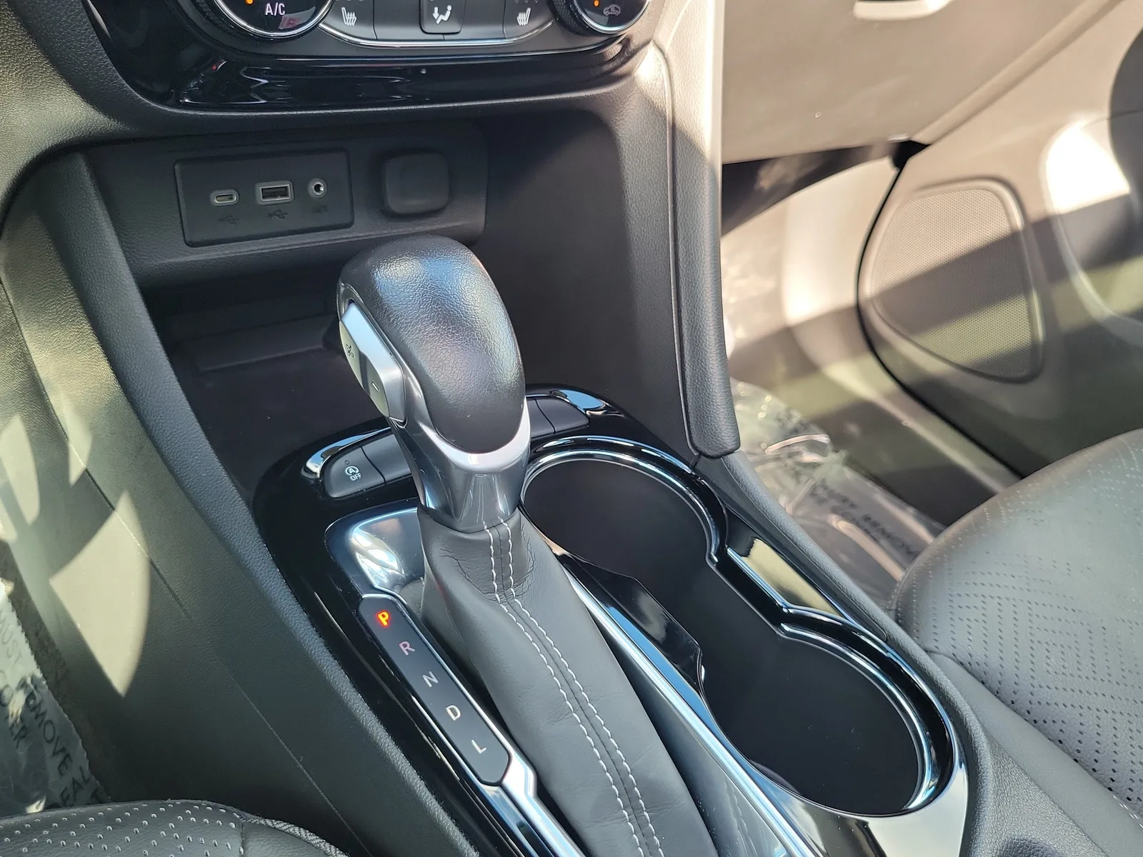 2023 Buick Encore GX Essence photo 23