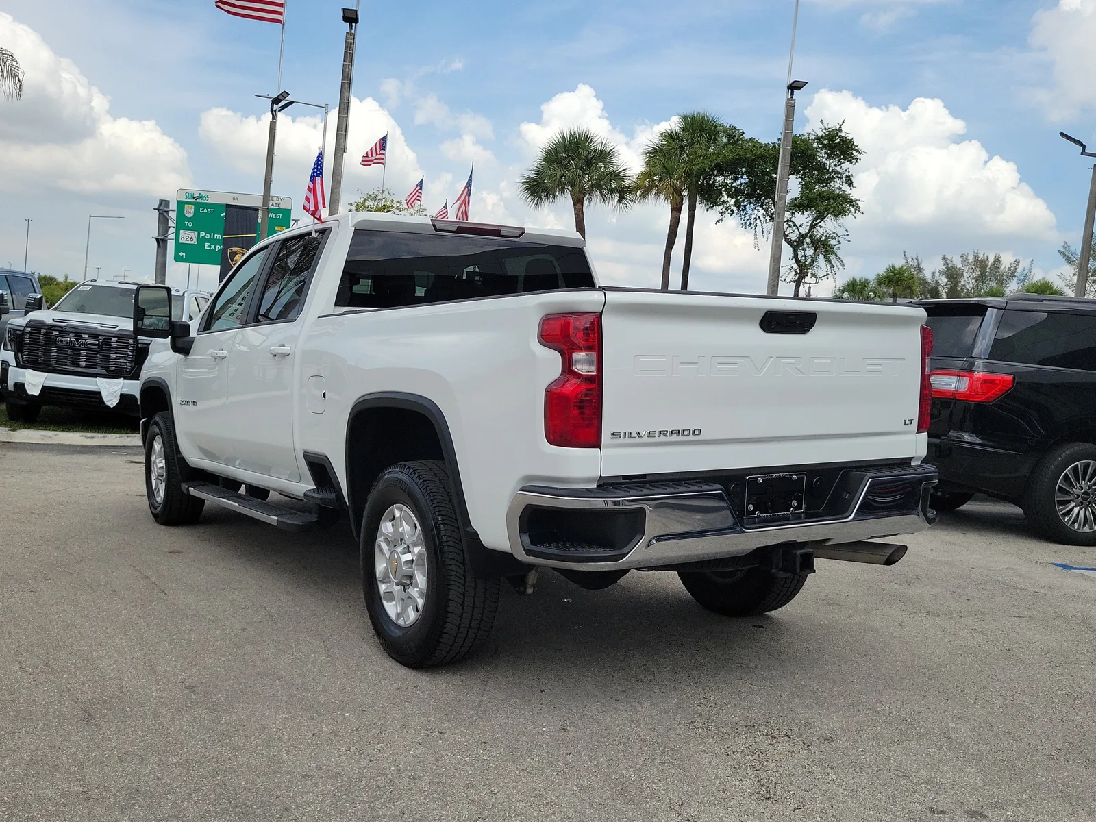 2022 Chevrolet Silverado 2500 HD LT photo 7