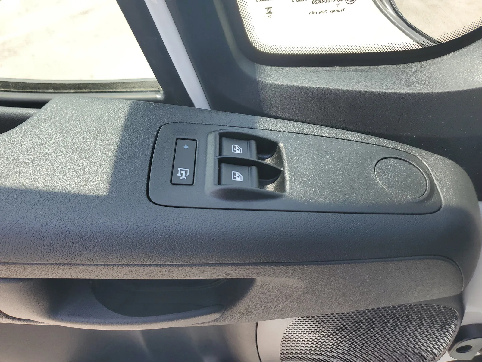 2025 RAM ProMaster Cargo Van Tradesman photo 27