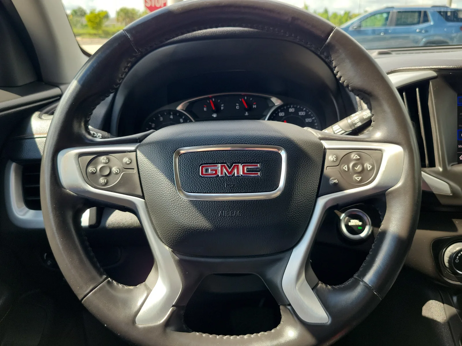 2020 GMC Terrain SLE photo 17