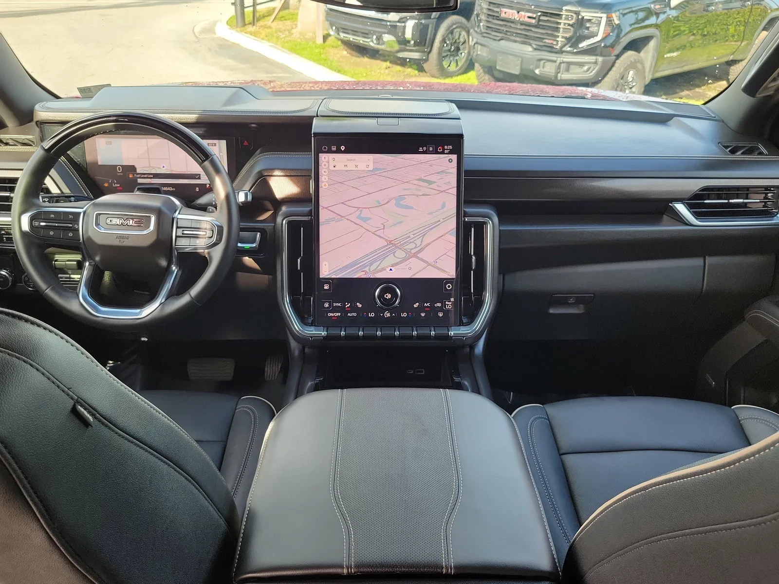 2025 GMC Yukon Elevation photo 15