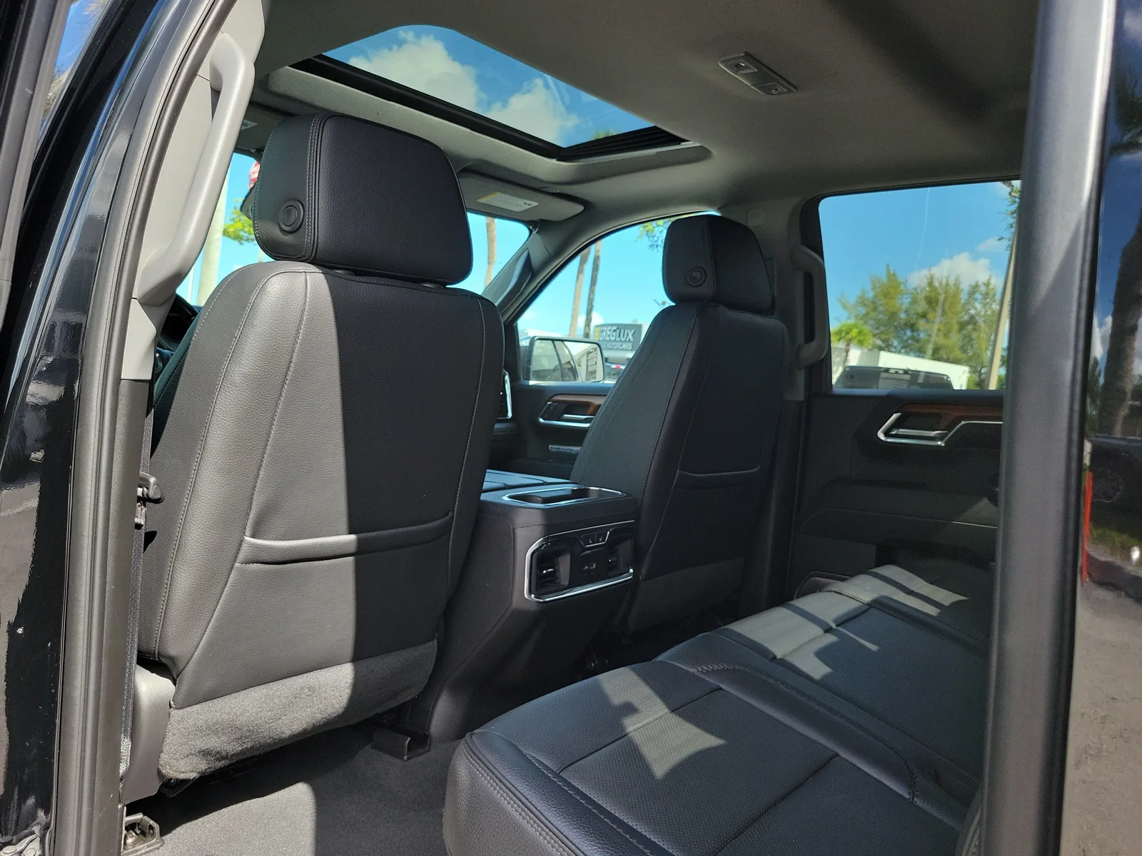2023 GMC Sierra 1500 Denali photo 15