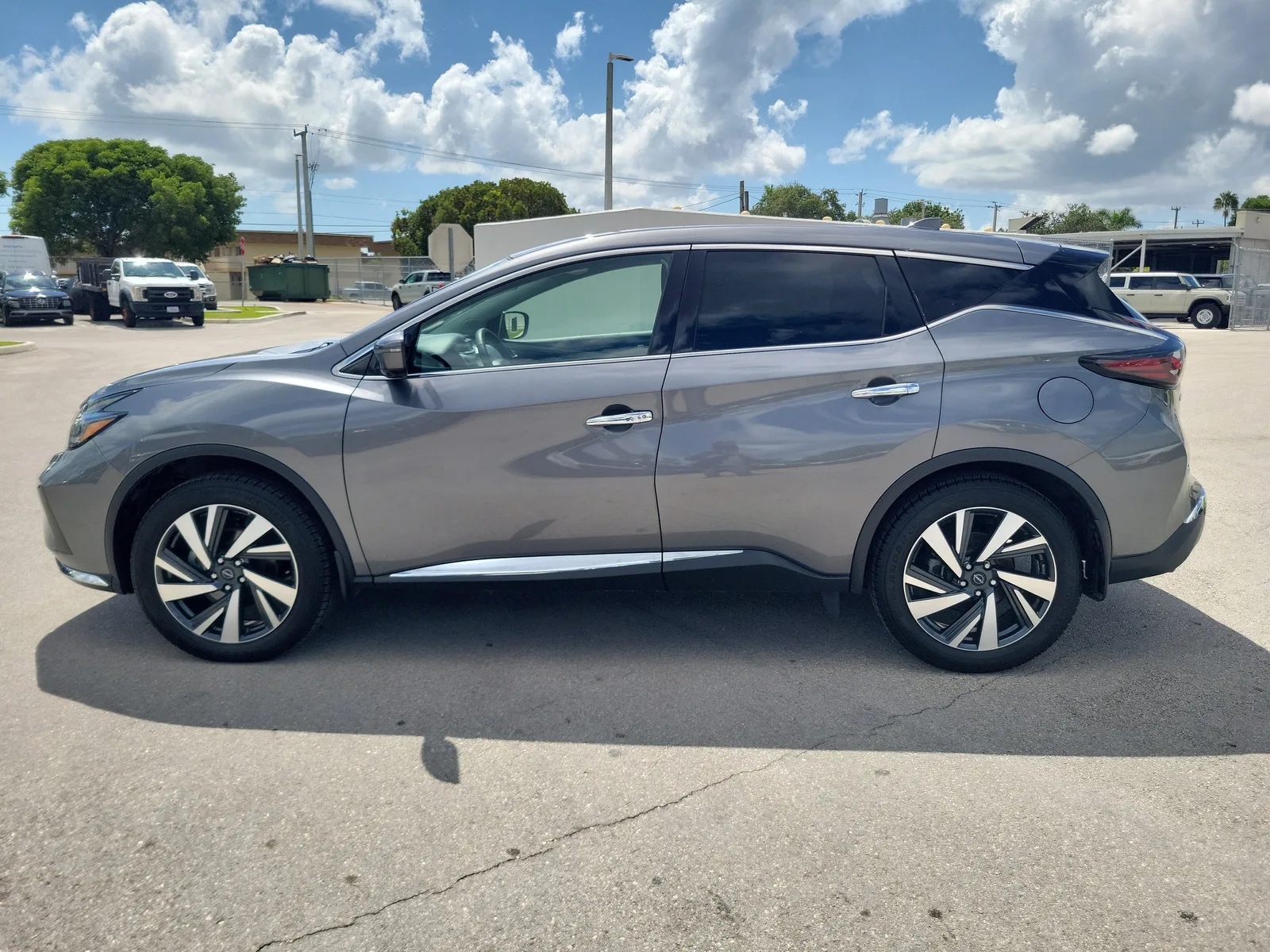 2023 Nissan Murano SL photo 8