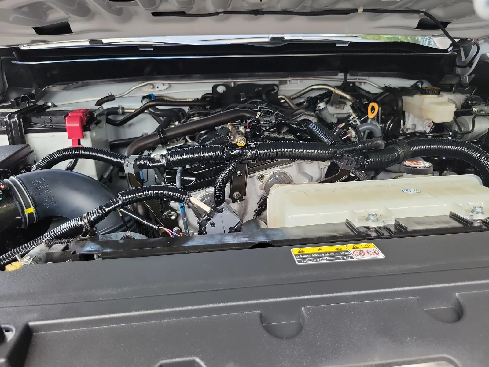 2024 Toyota Tacoma 2WD SR5 photo 26