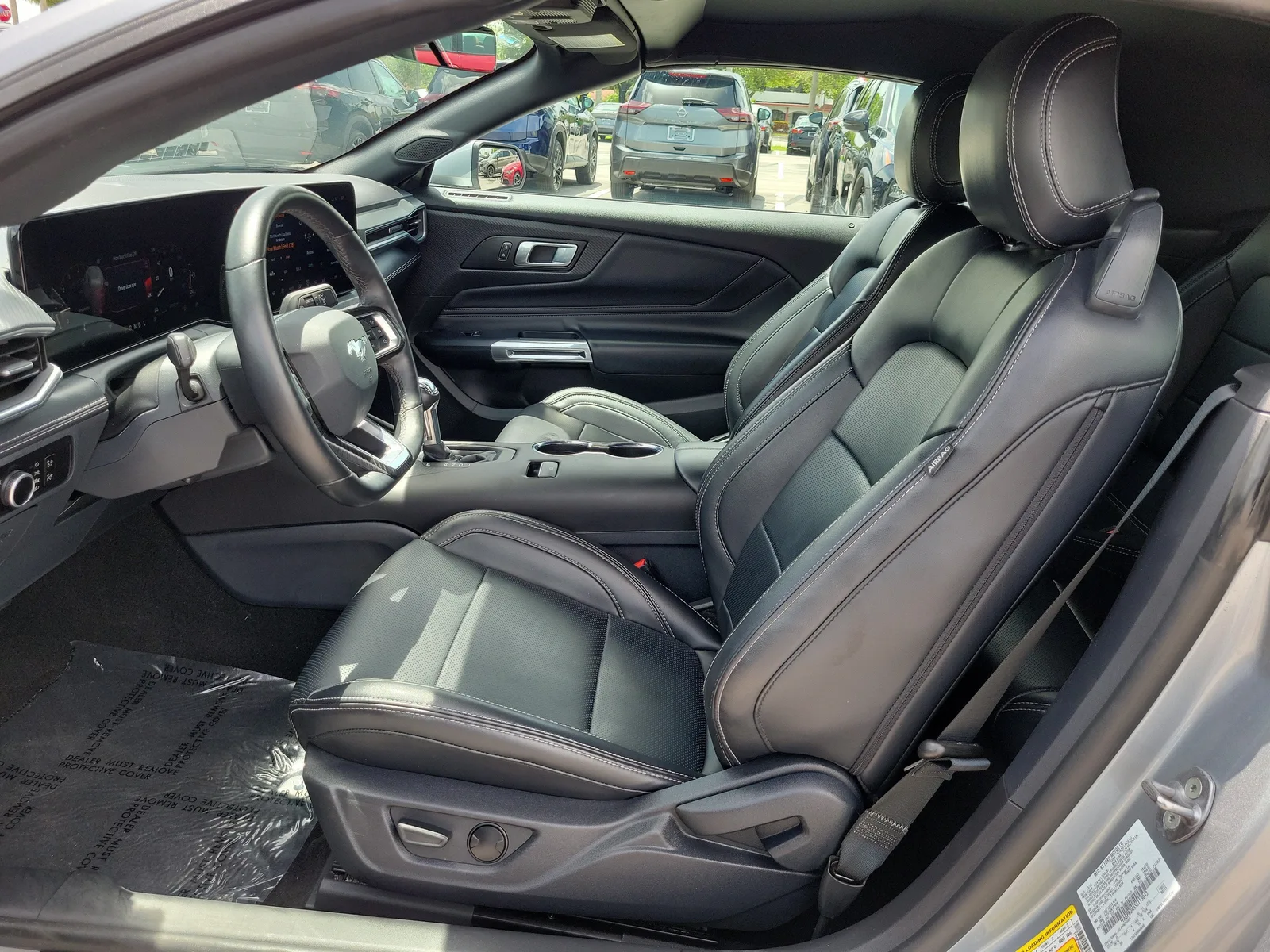 2025 Ford Mustang EcoBoost Premium photo 11
