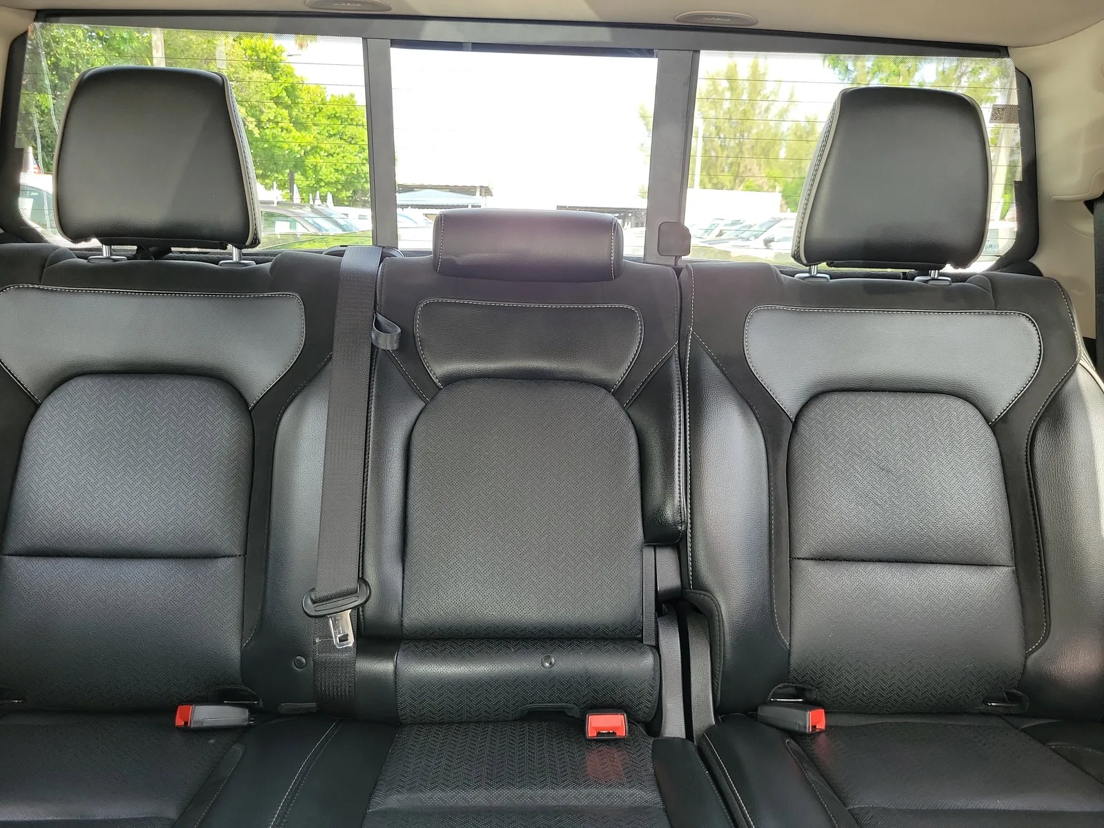 2021 RAM 1500 Laramie photo 15