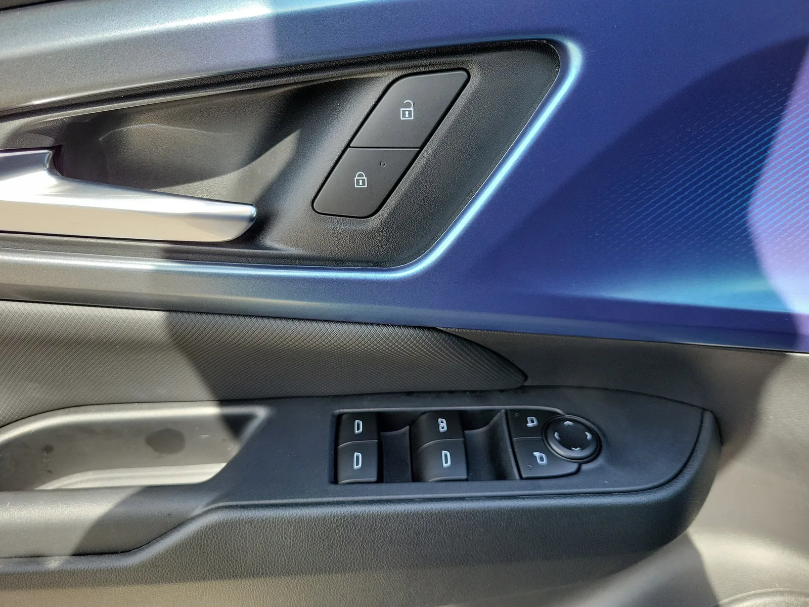 2026 Chevrolet Equinox EV LT2 w/PDE photo 20