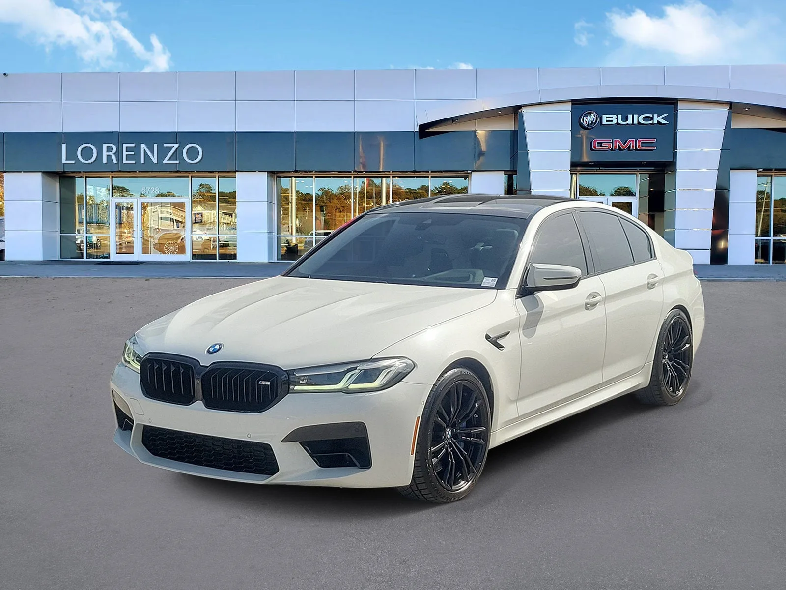 2023 BMW M5