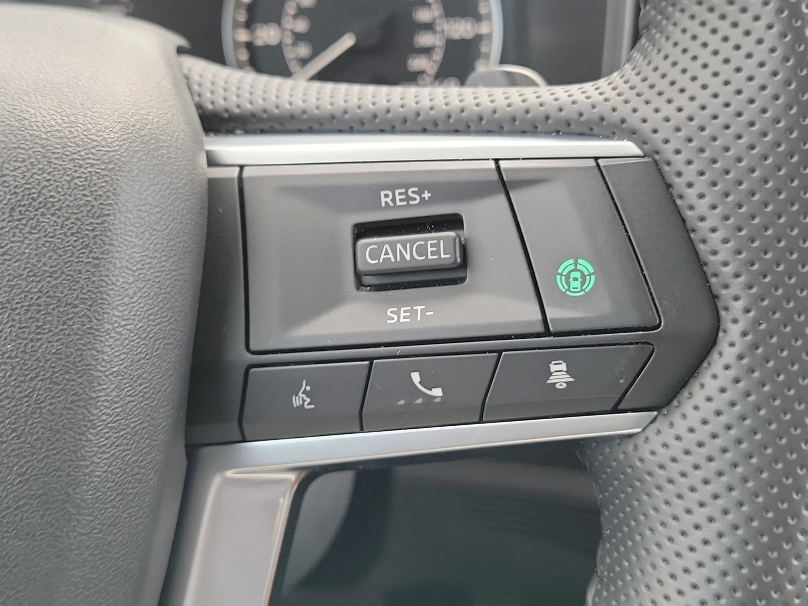 2025 Mitsubishi Outlander SE photo 23