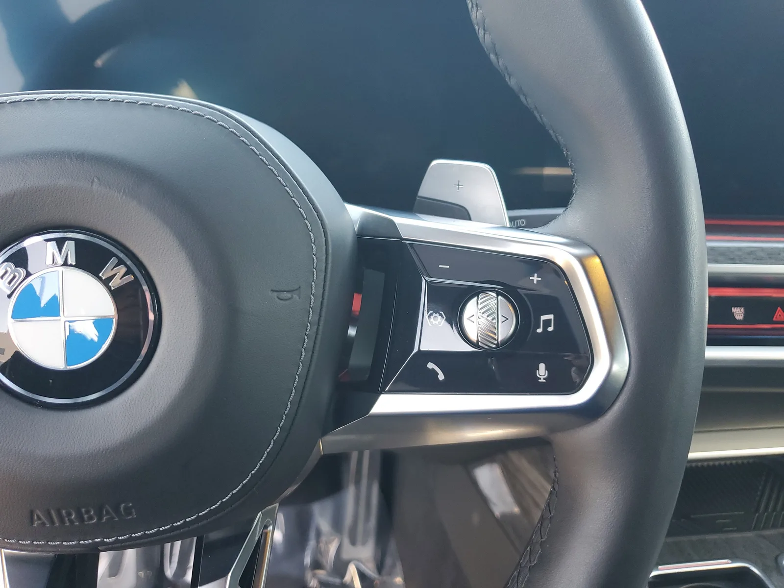 2024 BMW 7 Series 740i photo 19