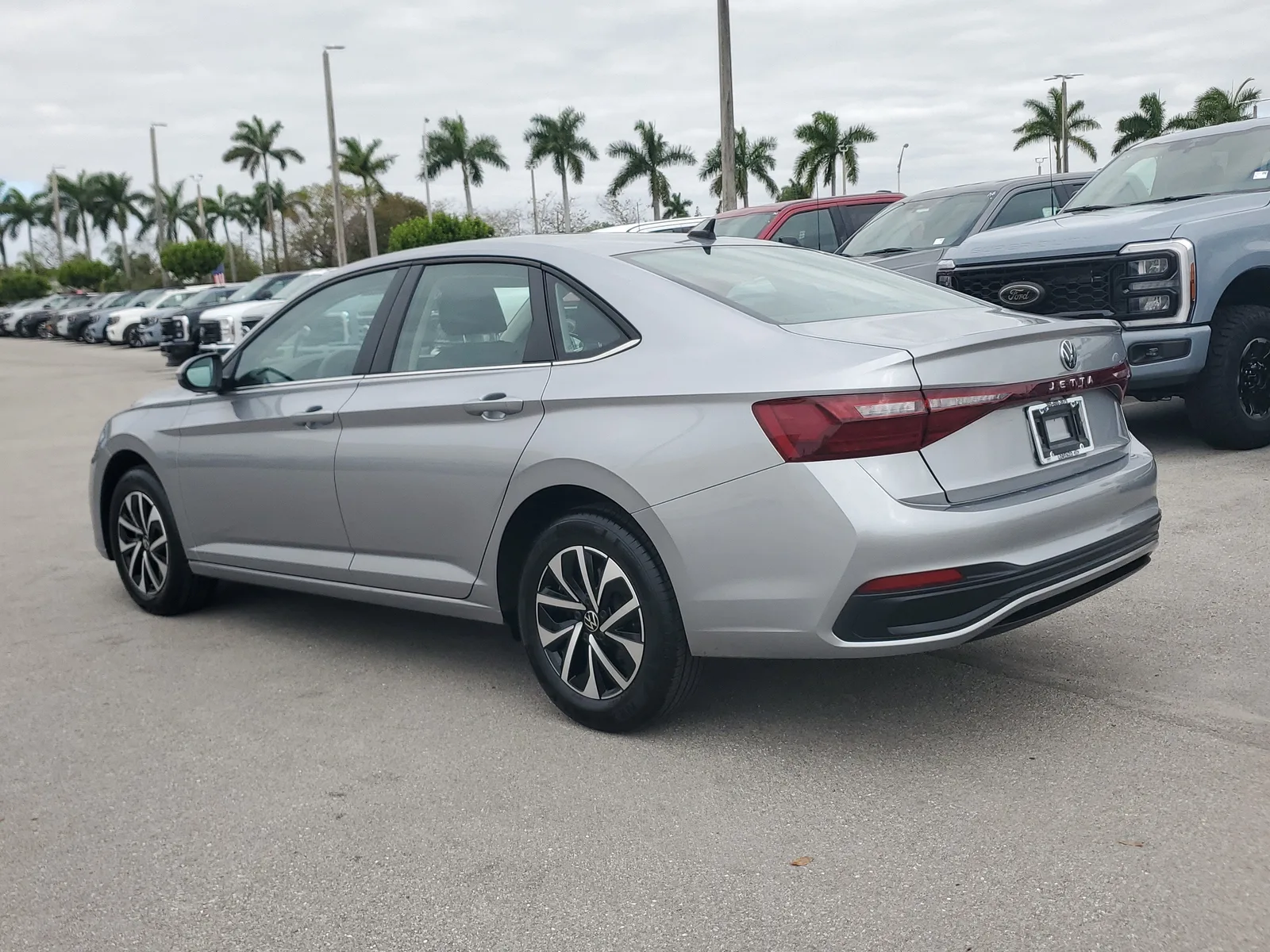 2025 Volkswagen Jetta S photo 7