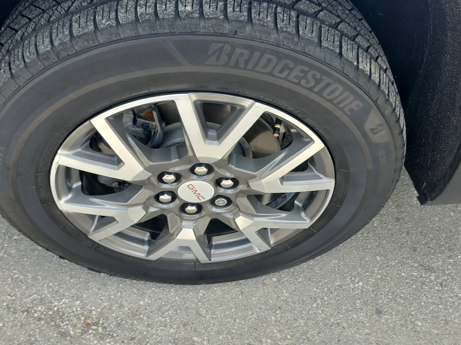 2022 GMC Acadia SLE photo 25