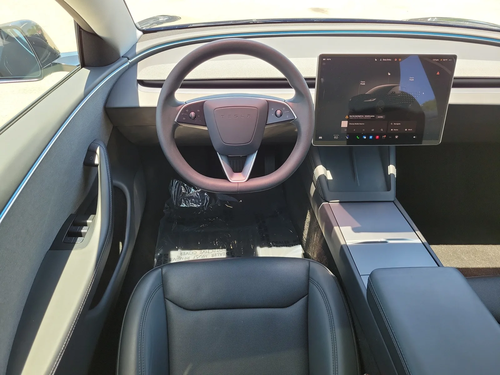 2025 Tesla Model 3 Long Range photo 15