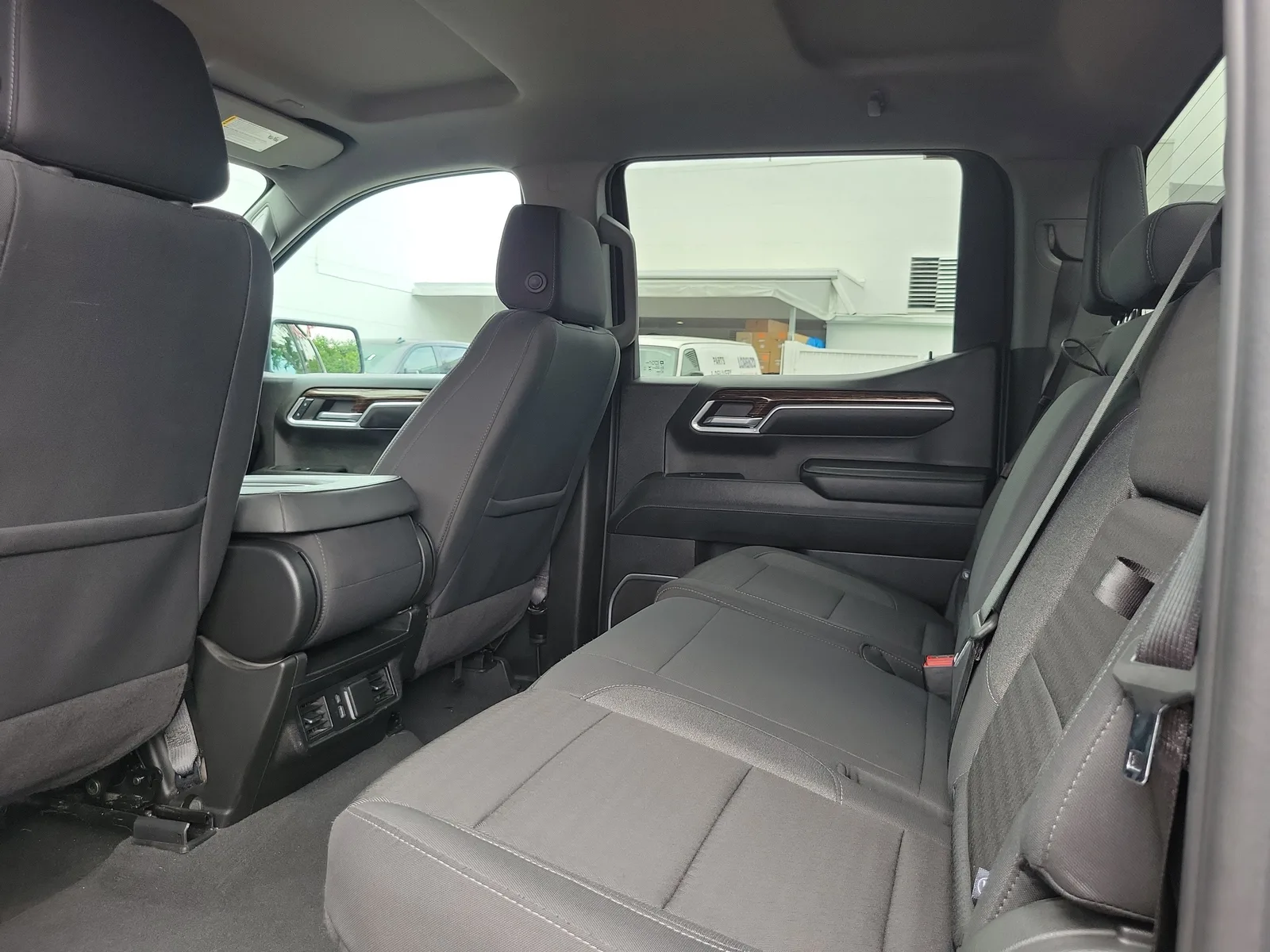 2024 GMC Sierra 1500 Elevation photo 14