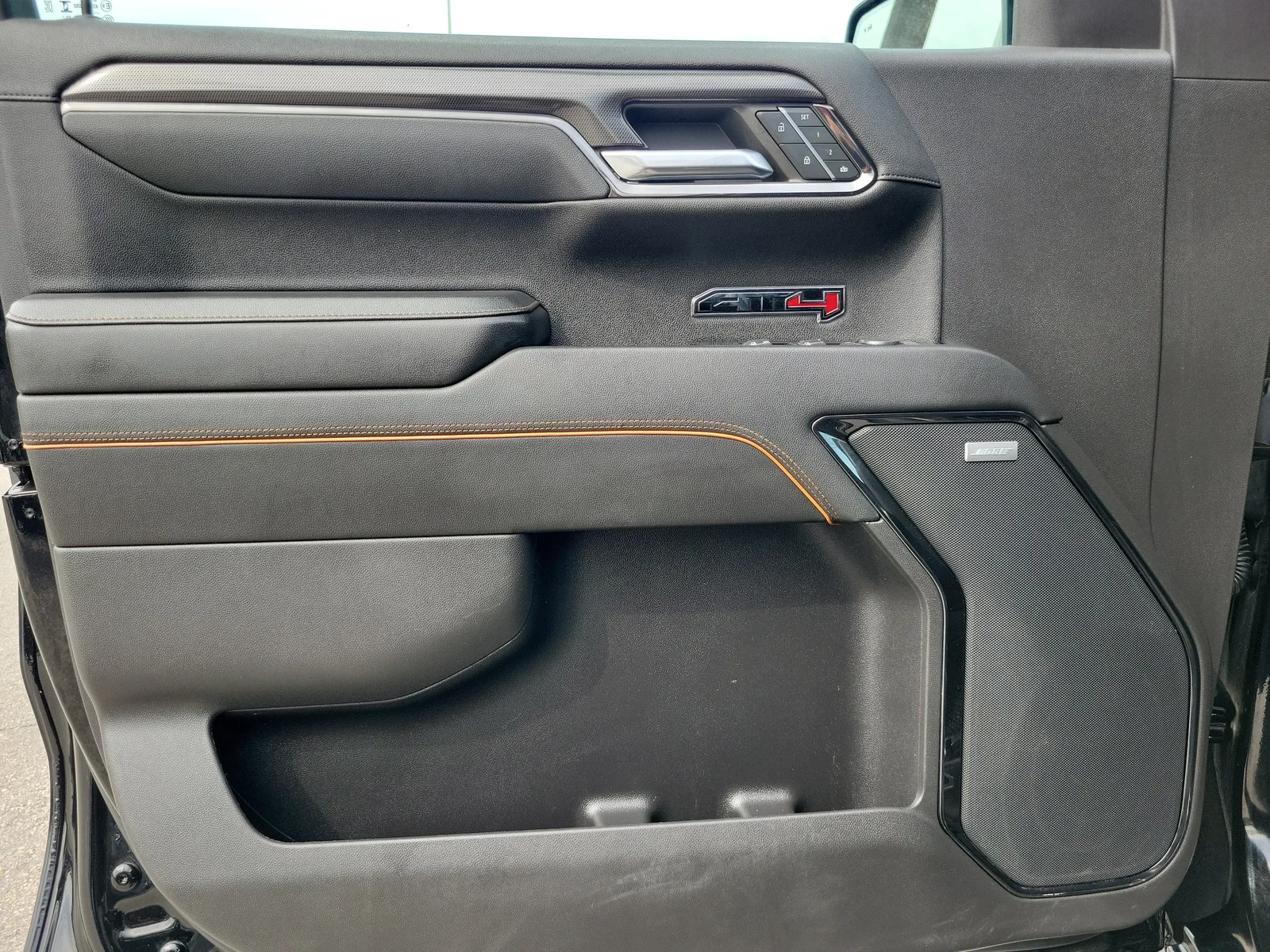 2024 GMC Sierra 1500 AT4 photo 24