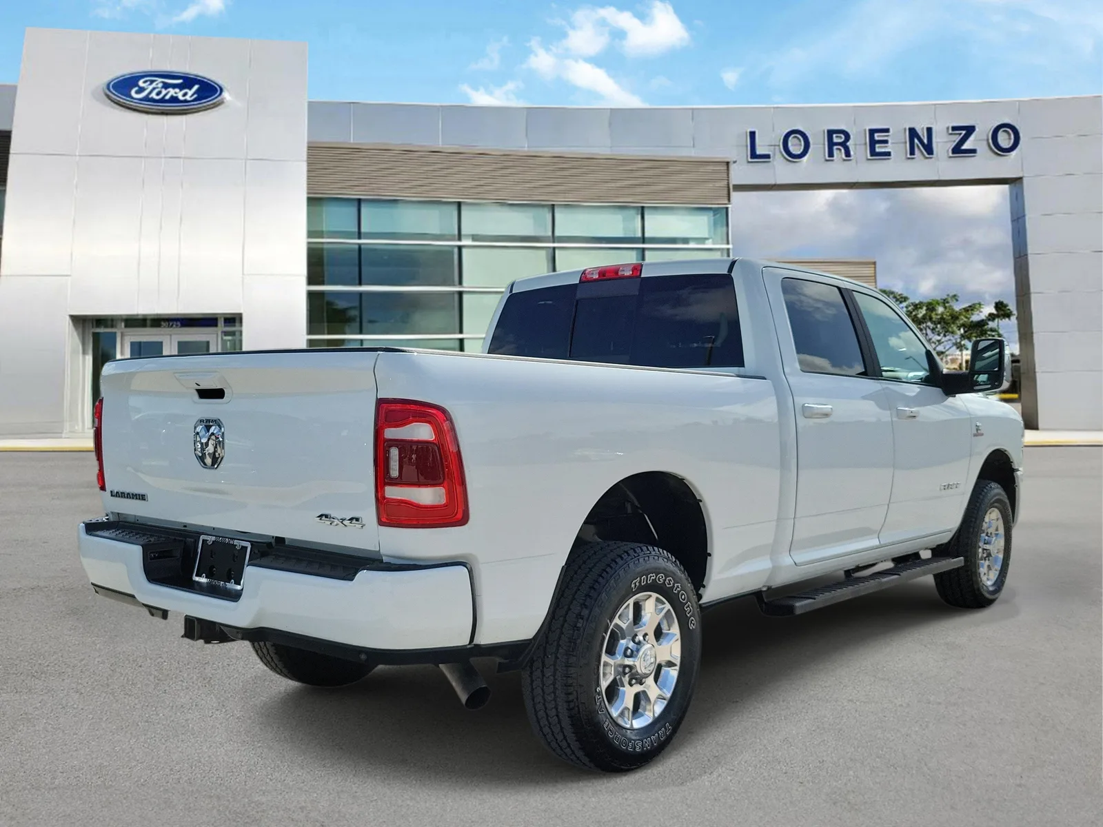 2024 RAM 2500 Laramie 4WD Diesel photo 5