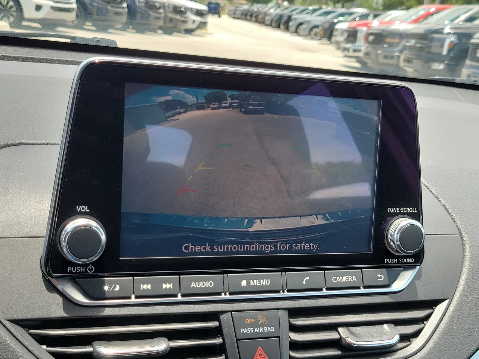2022 Nissan Altima 2.5 SV photo 30