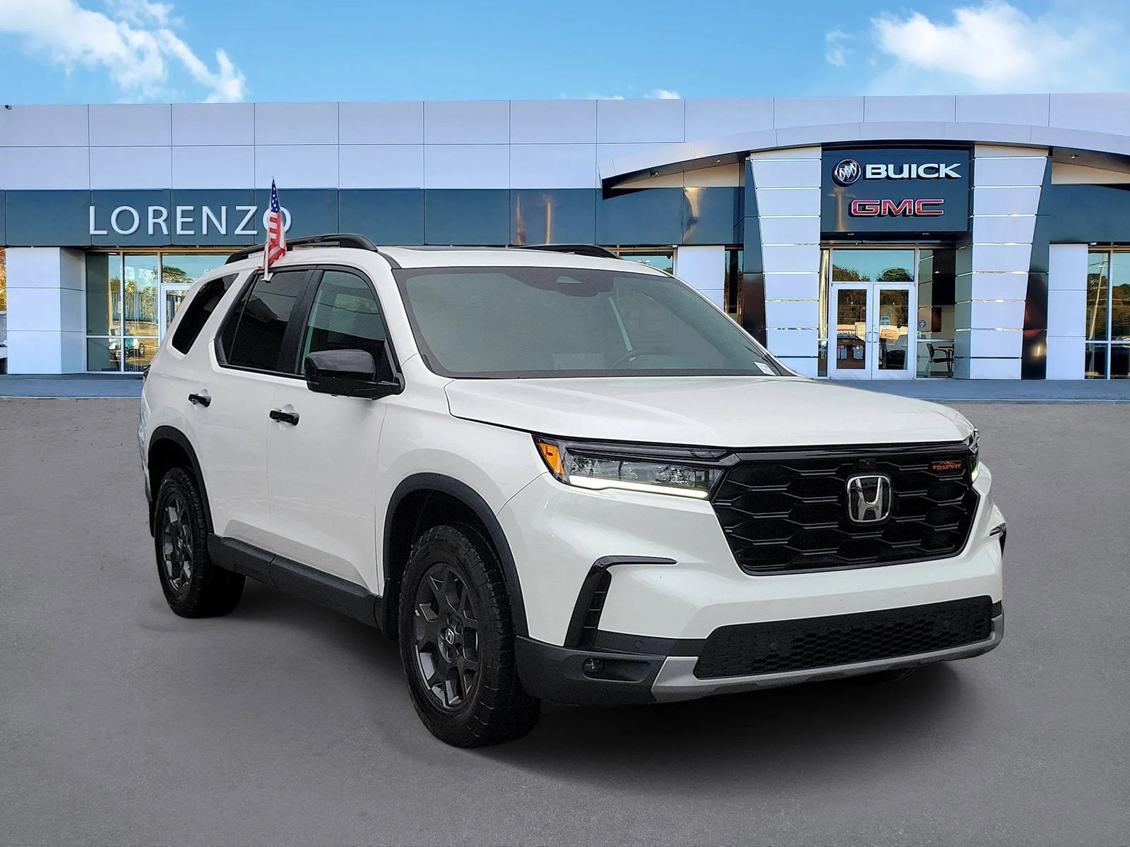 2024 Honda Pilot TrailSport photo 3