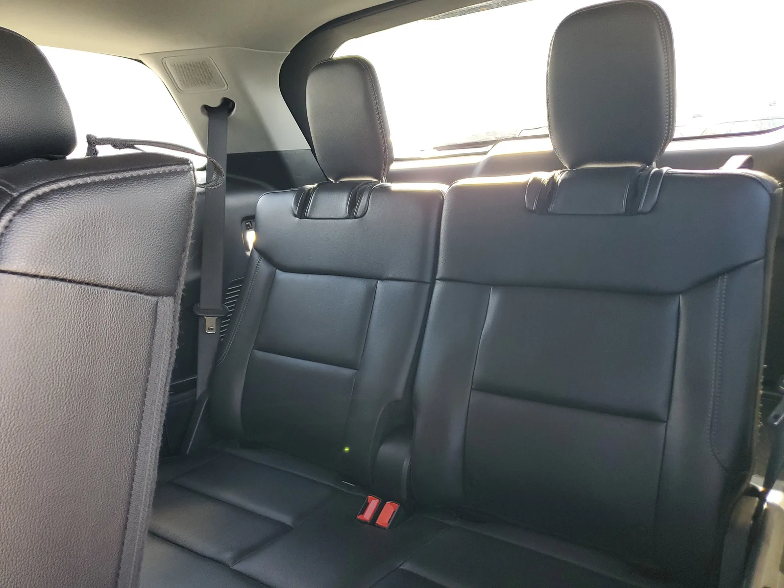 2023 Ford Explorer Limited photo 14