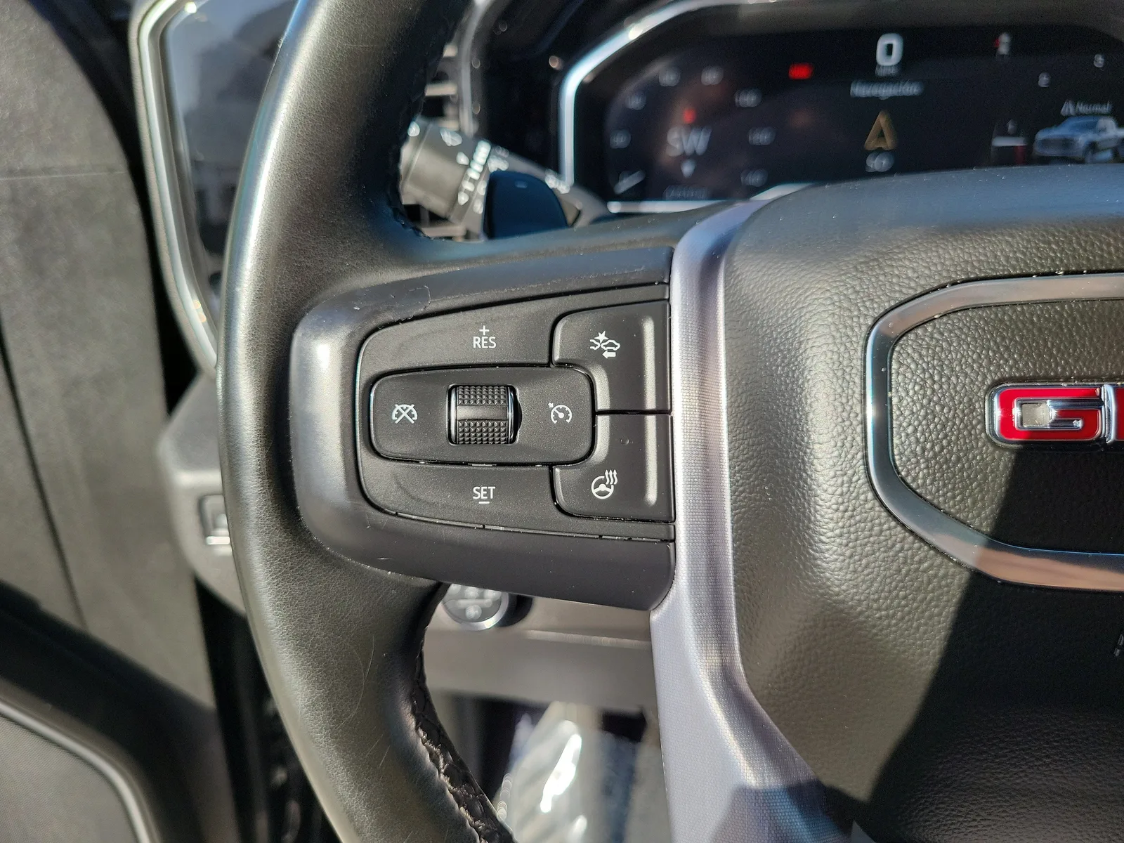 2023 GMC Sierra 1500 SLT photo 19