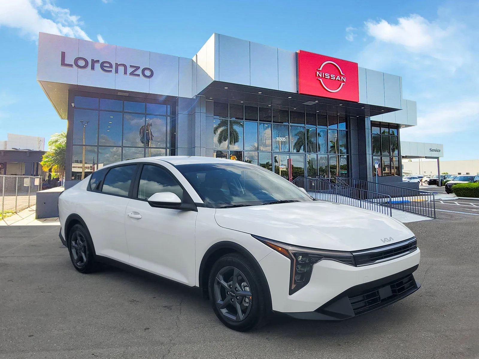 2025 Kia K4 LXS photo 3