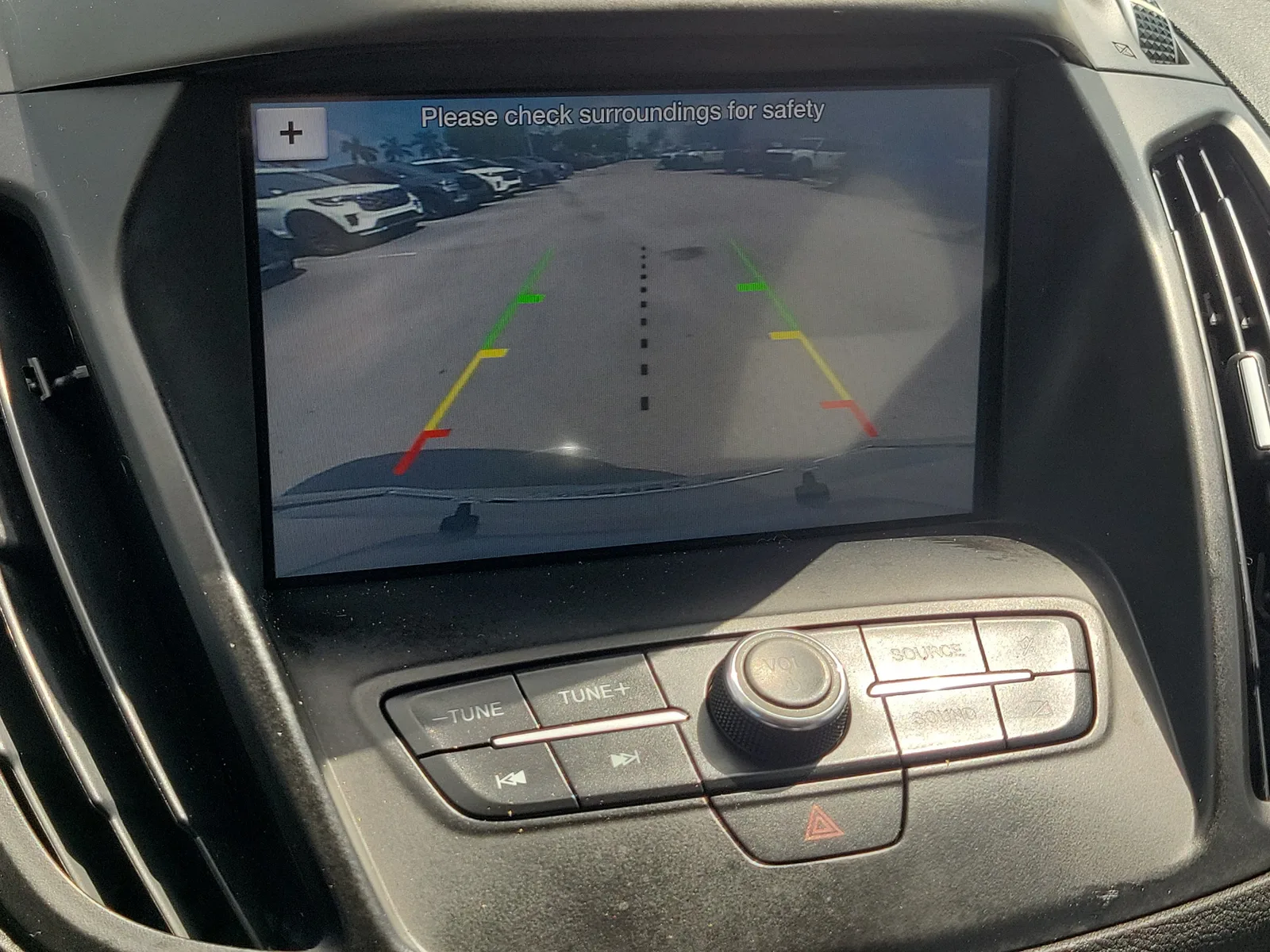 2019 Ford Escape SE photo 28