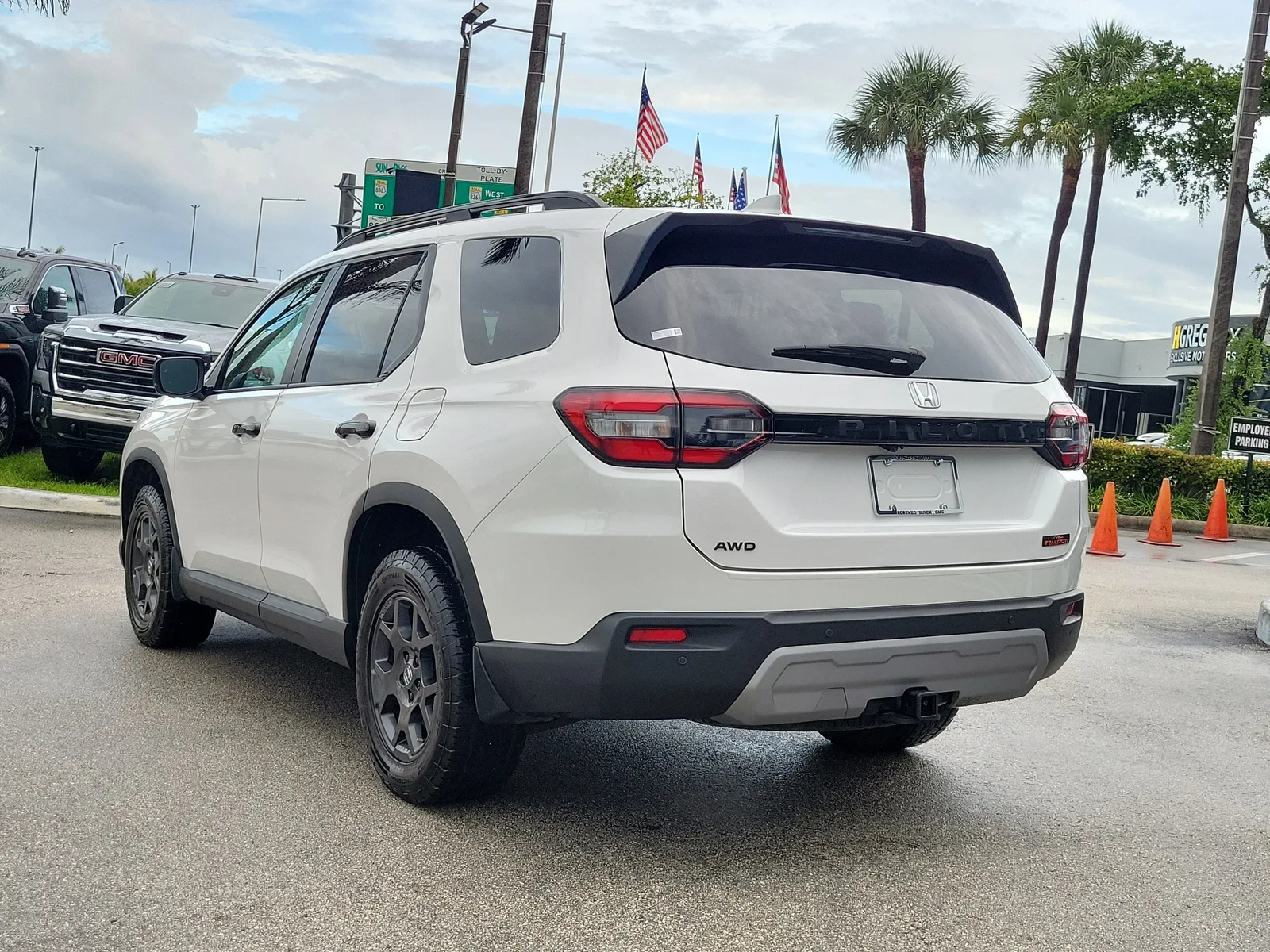 2024 Honda Pilot TrailSport photo 7