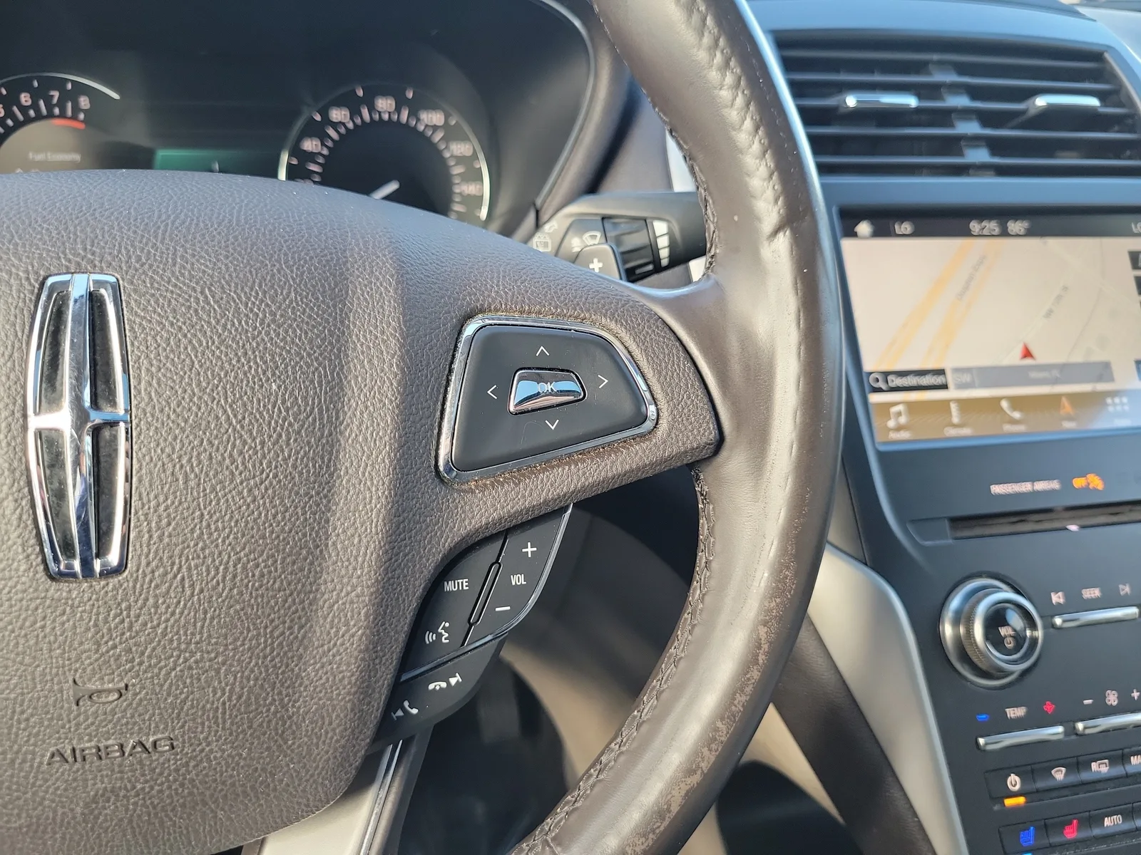 2017 Lincoln MKC Reserve photo 23