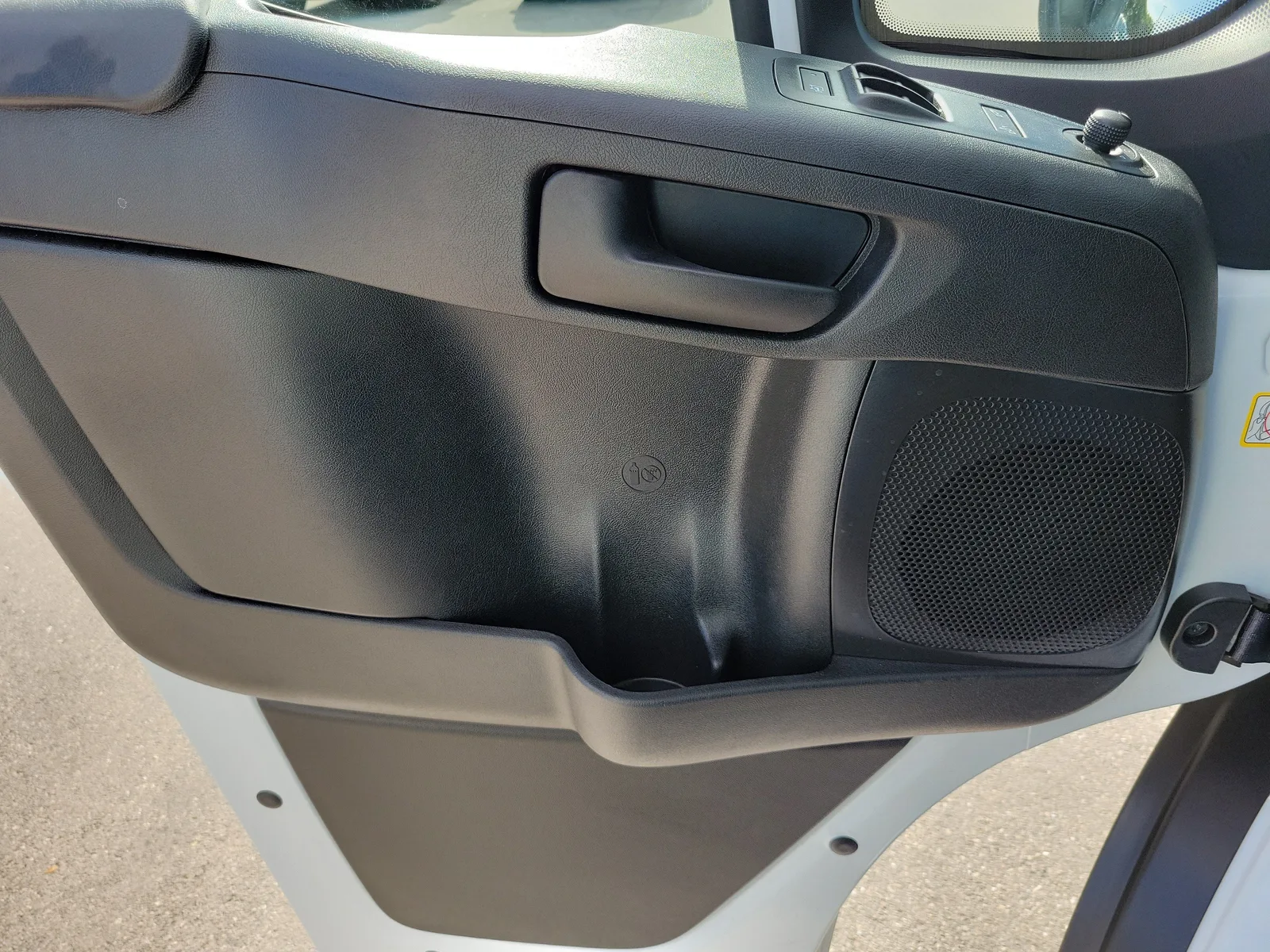 2026 RAM ProMaster Cargo Van Tradesman photo 26